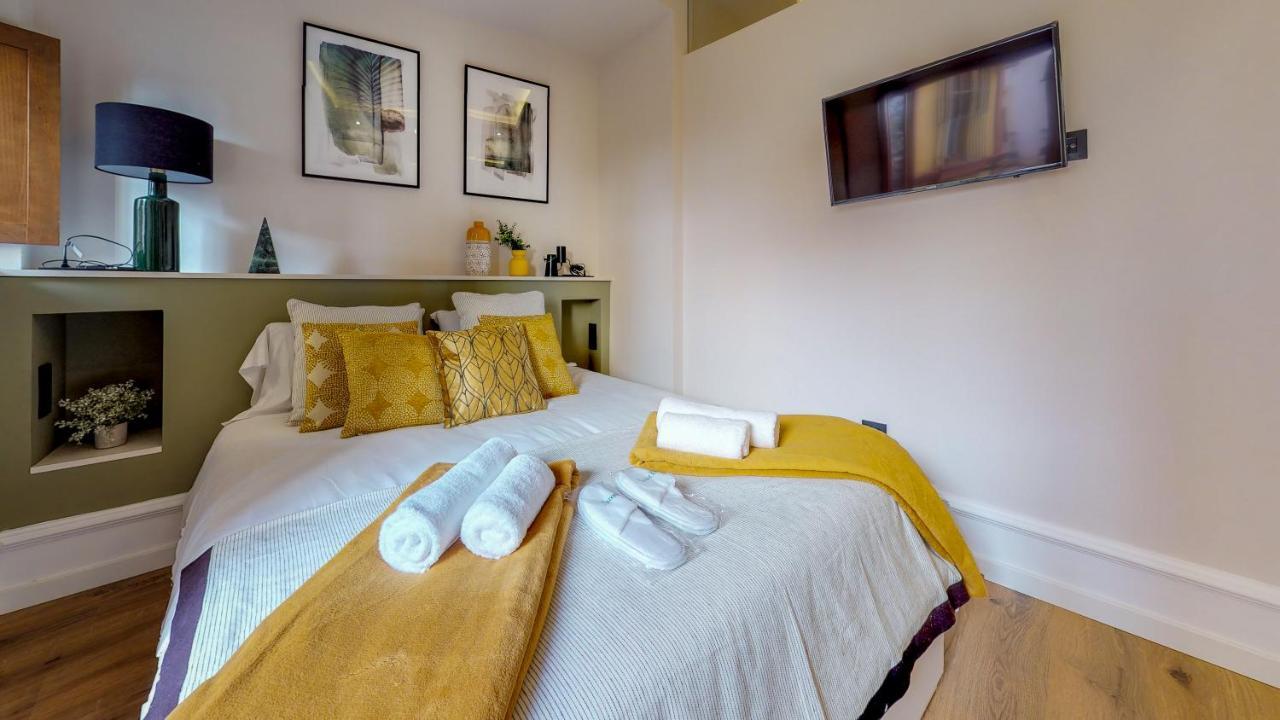 Apartment Bright And New- 2bd 2bth- Conde De Torrejon *